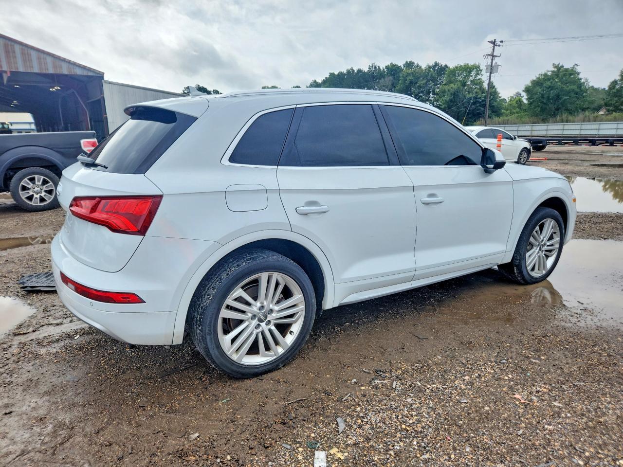 2020 AUDI Q5