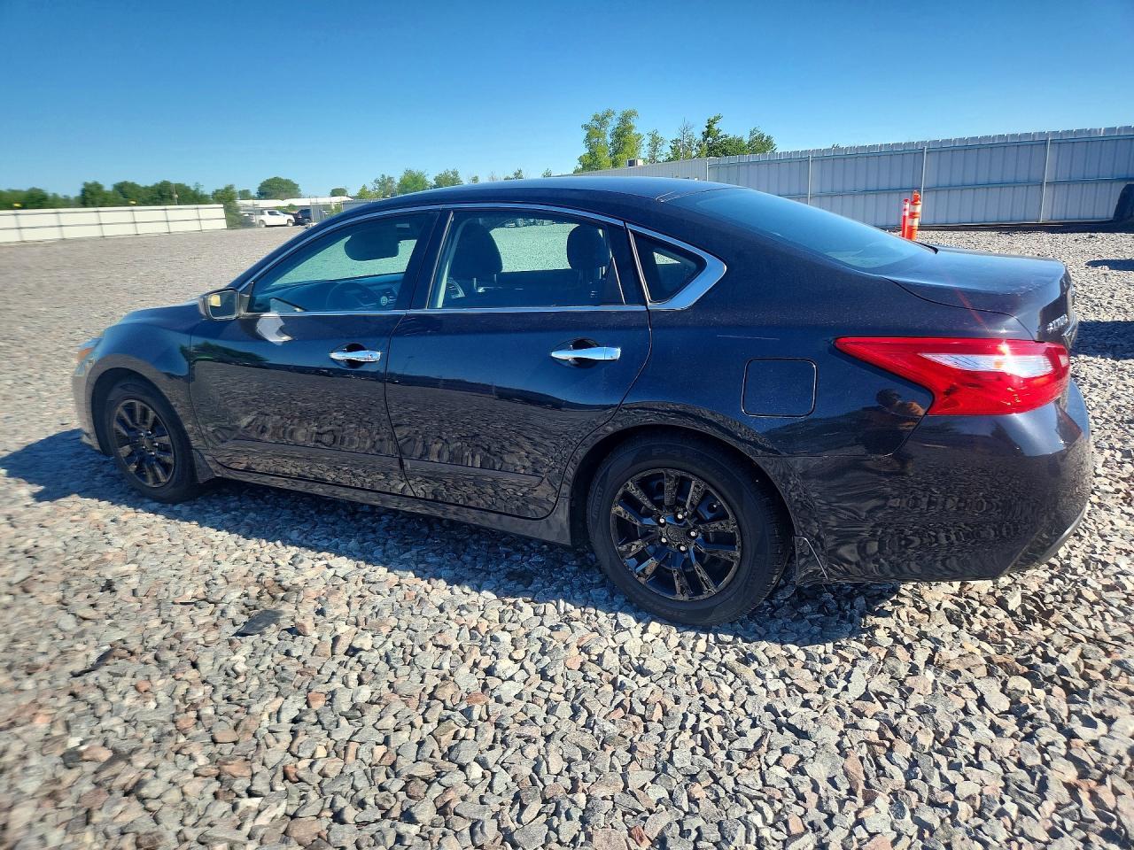 2017 NISSAN ALTIMA
