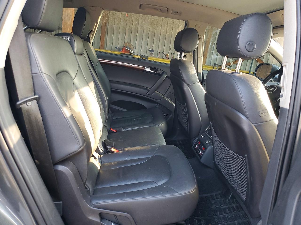2012 AUDI Q7
