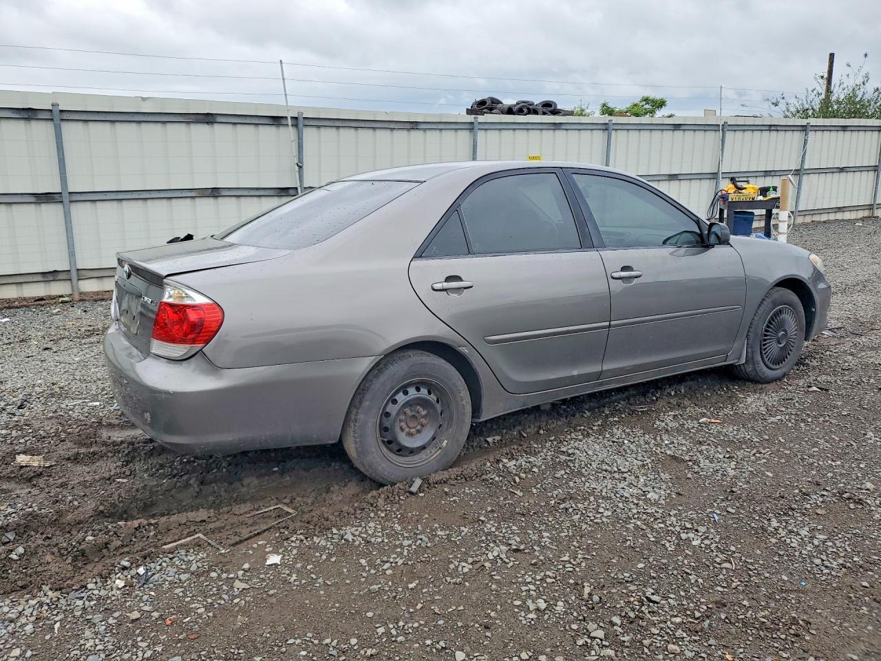 2005 TOYOTA CAMRY
