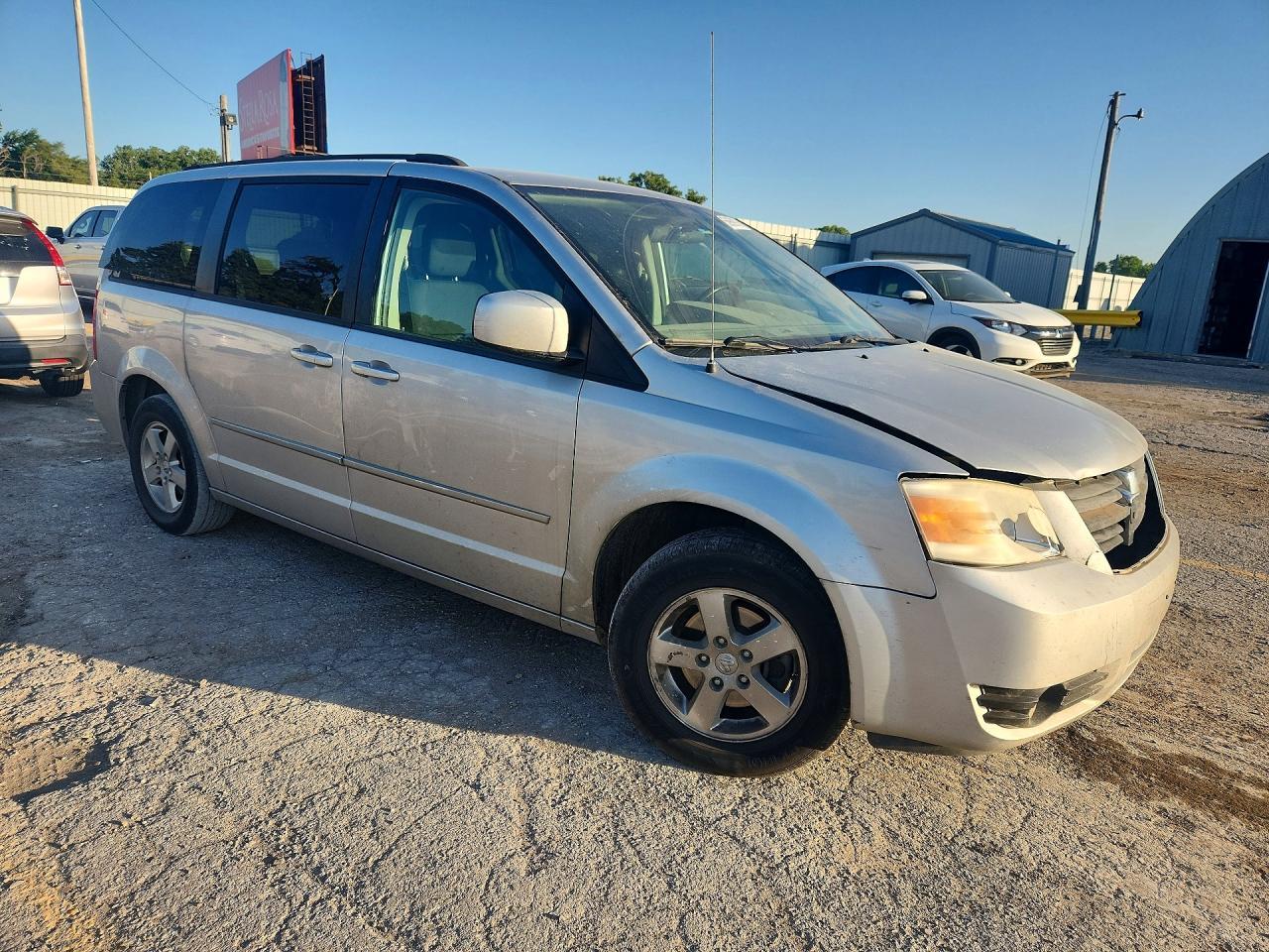 2010 DODGE Grand Cara