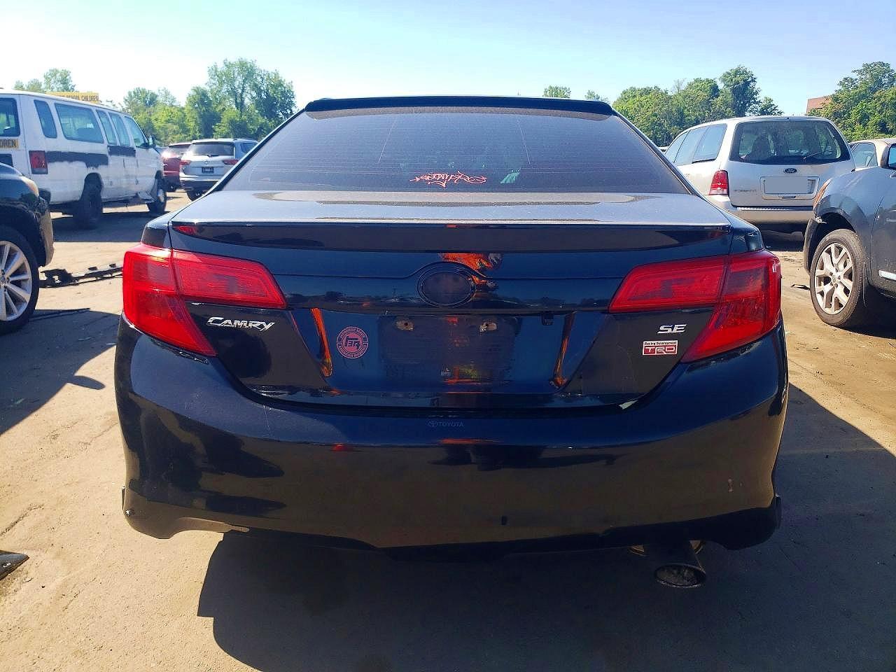 2012 TOYOTA CAMRY
