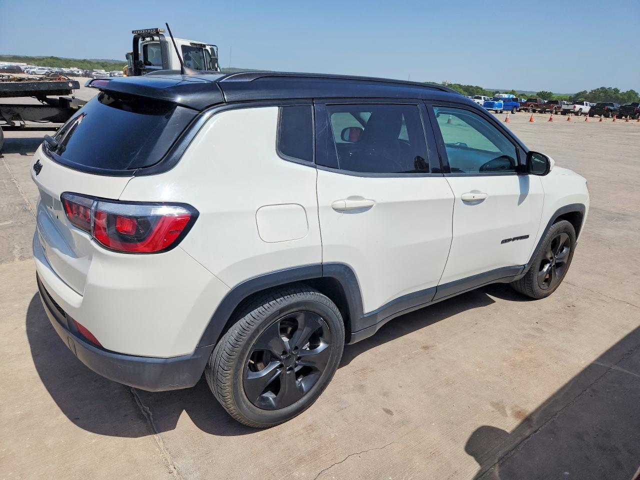 2020 JEEP Compass