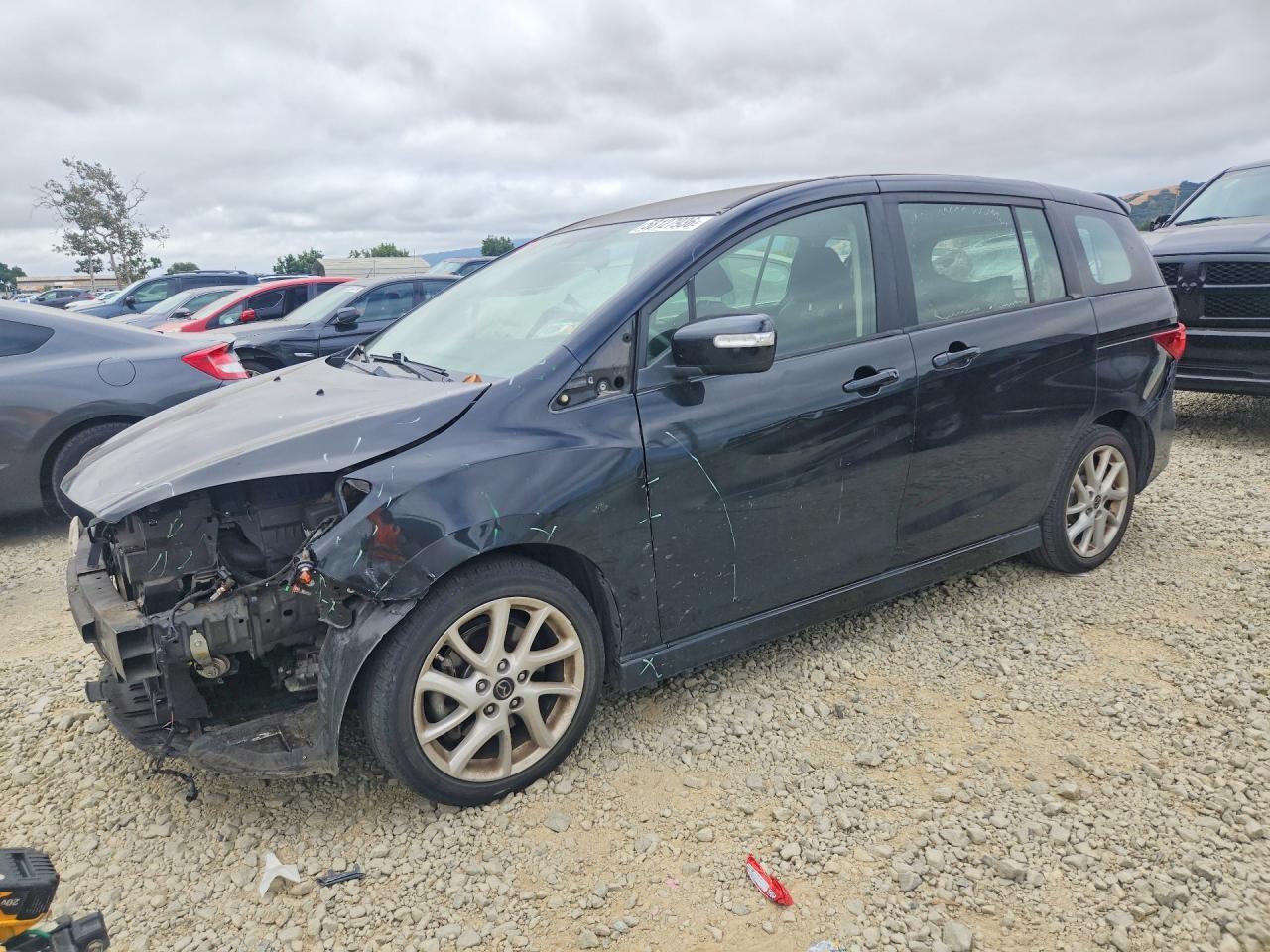 2013 MAZDA 5