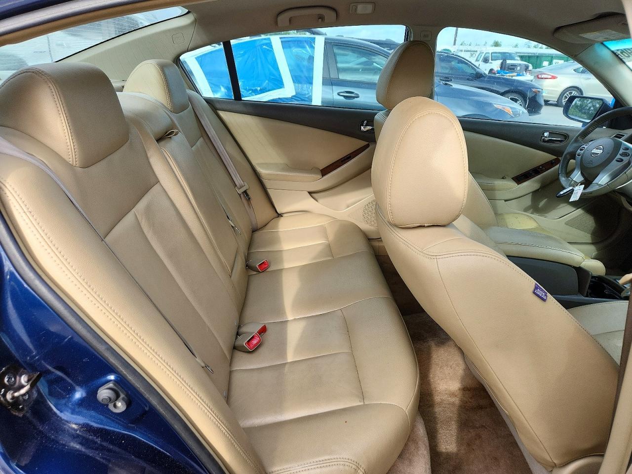 2009 NISSAN ALTIMA