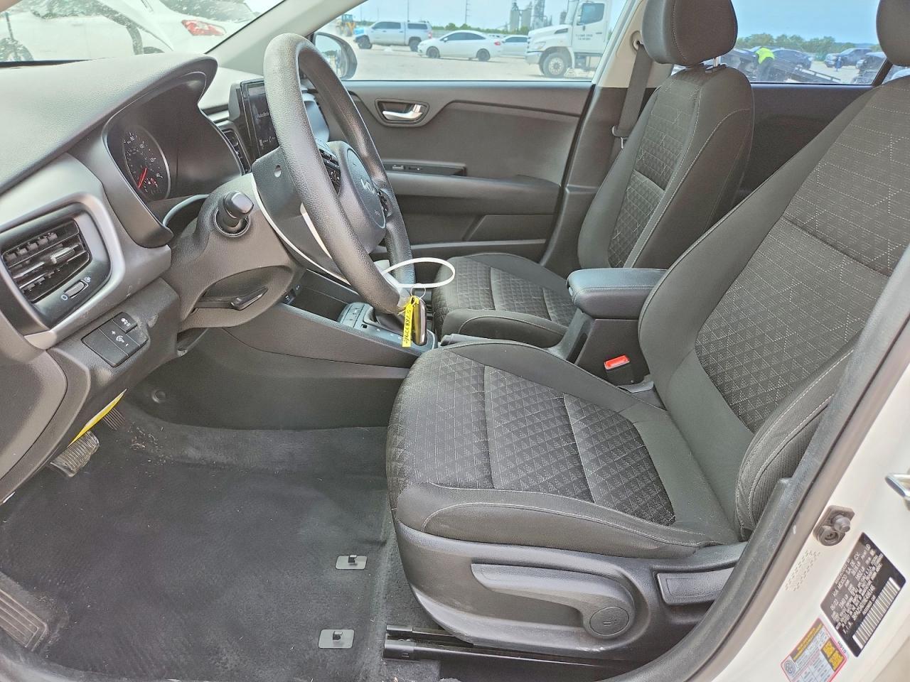 2022 KIA RIO