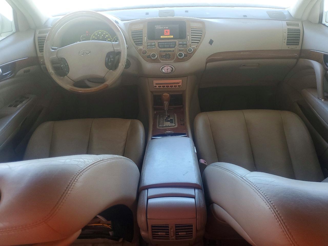 2003 INFINITI Q45