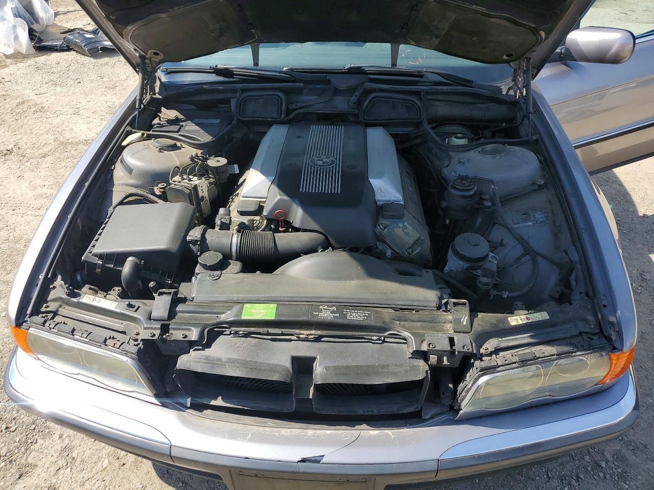 1999 BMW 7 series