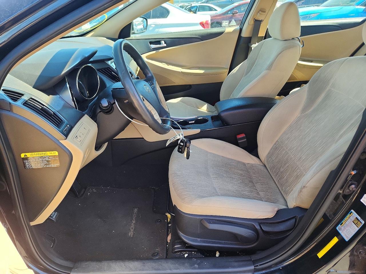 2013 HYUNDAI SONATA