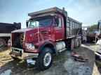 2005 VOLVO VHD