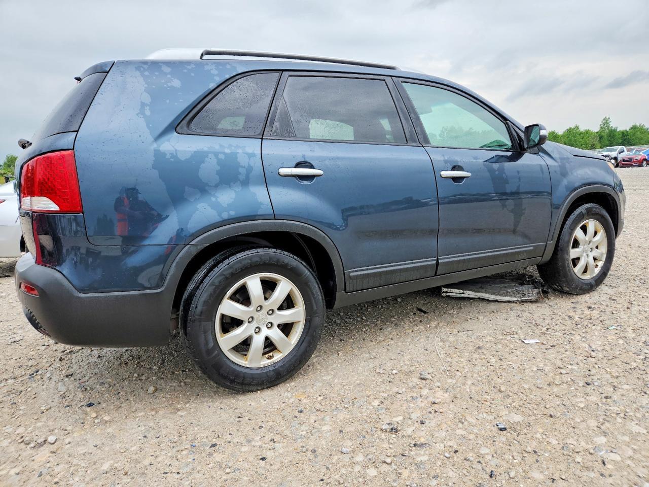 2011 KIA SORENTO