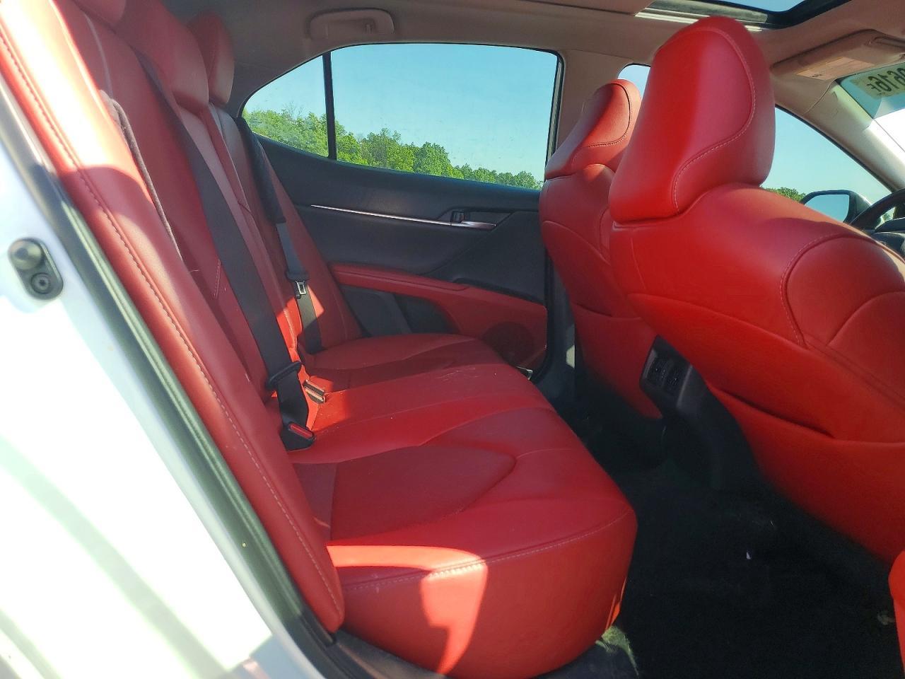 2020 TOYOTA CAMRY