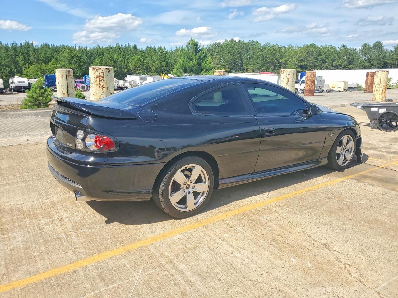 2006 PONTIAC Gto
