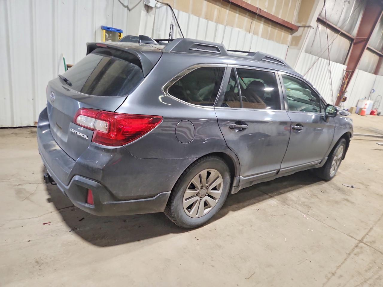 2019 SUBARU Outback