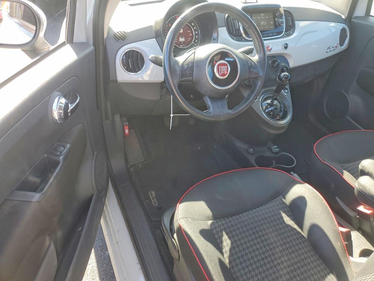 2017 FIAT 500