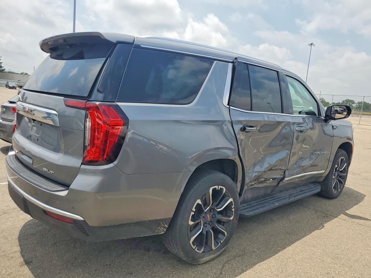 2022 GMC Yukon