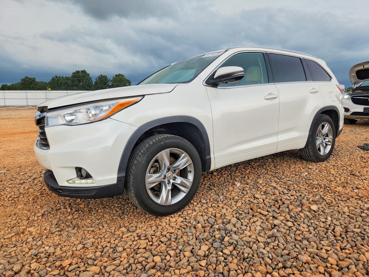 2014 TOYOTA HIGHLANDER