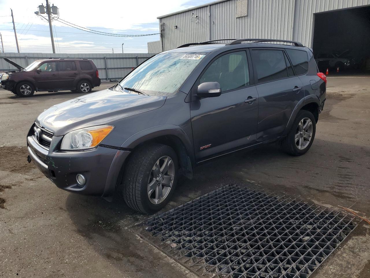 2011 TOYOTA RAV4