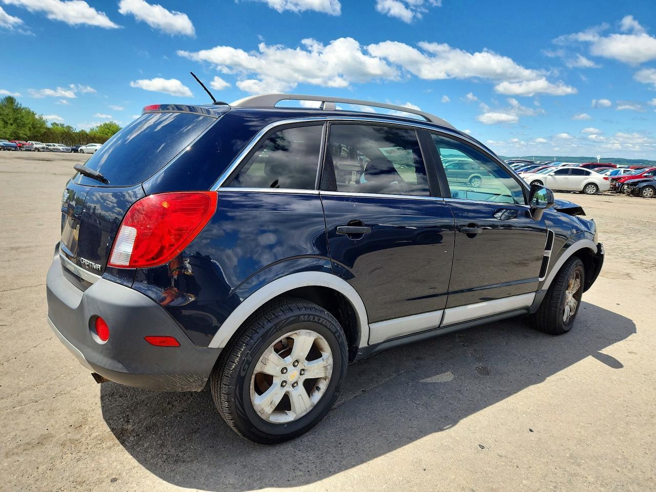 2014 CHEVROLET Captiva