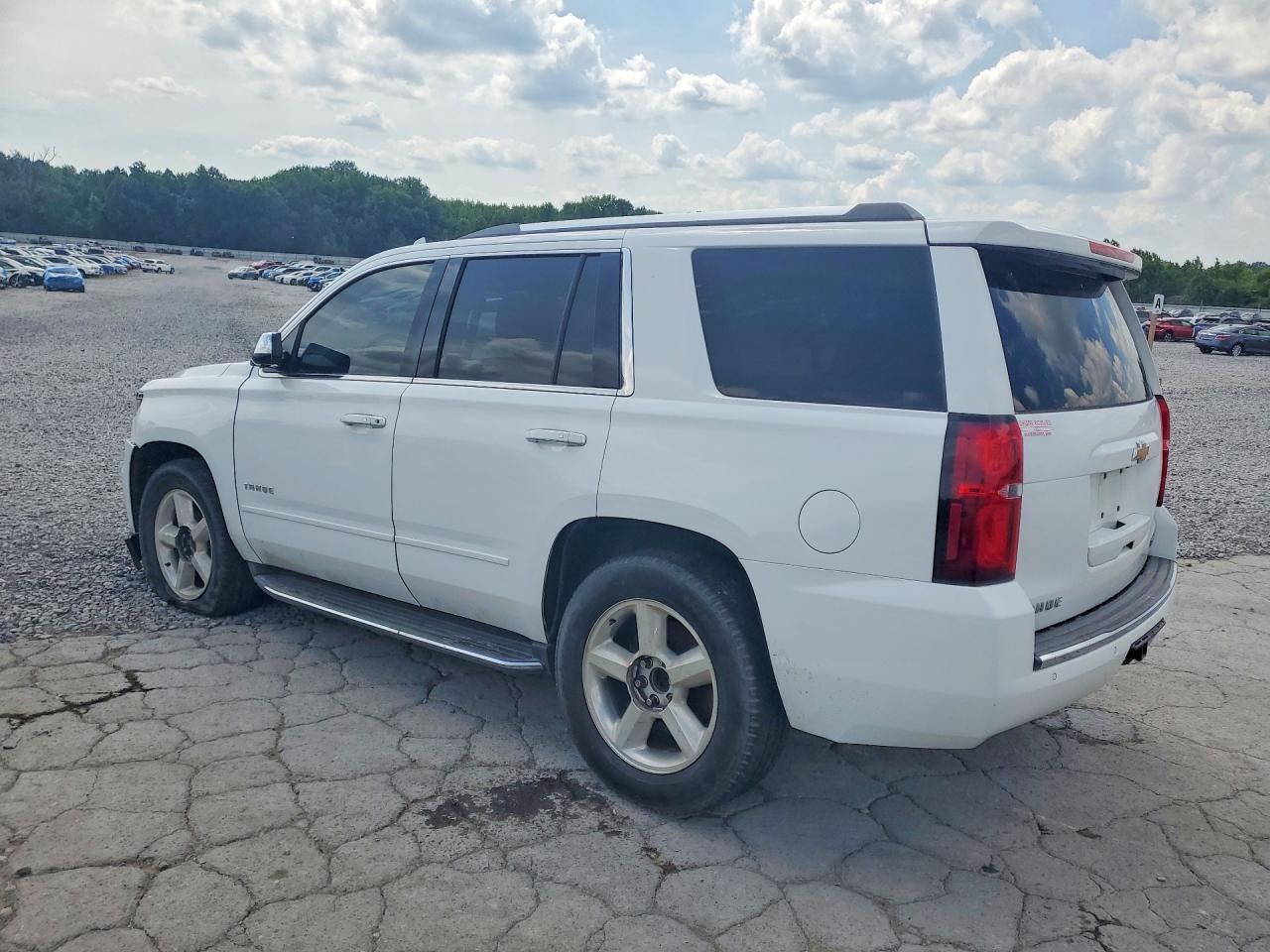 2018 CHEVROLET Tahoe