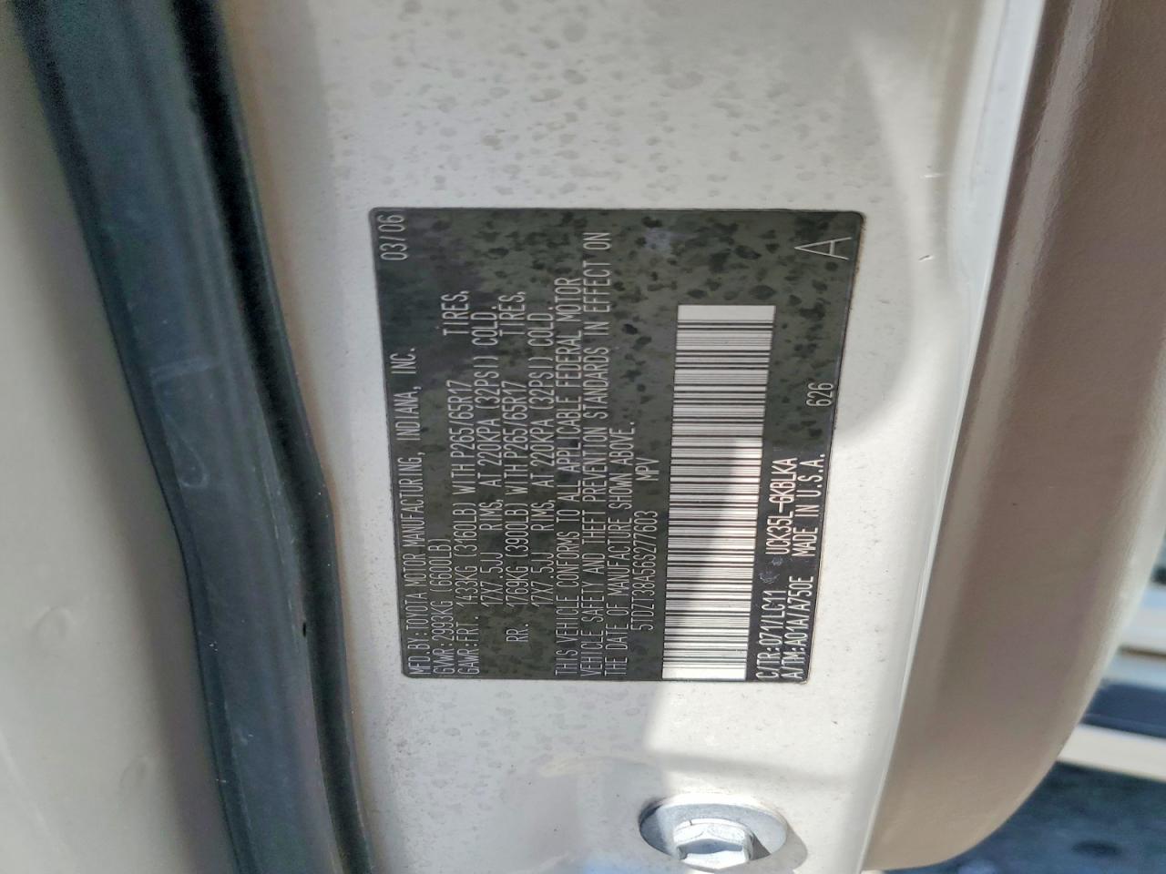 2006 TOYOTA Sequoia