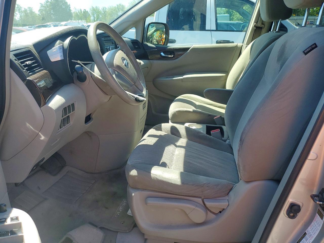 2012 NISSAN Quest