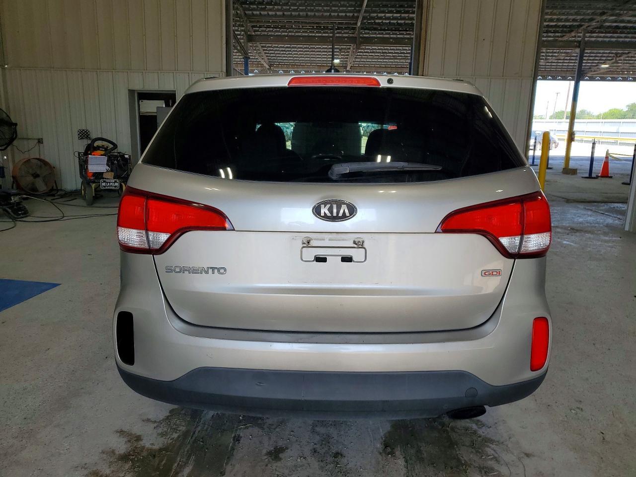 2015 KIA SORENTO