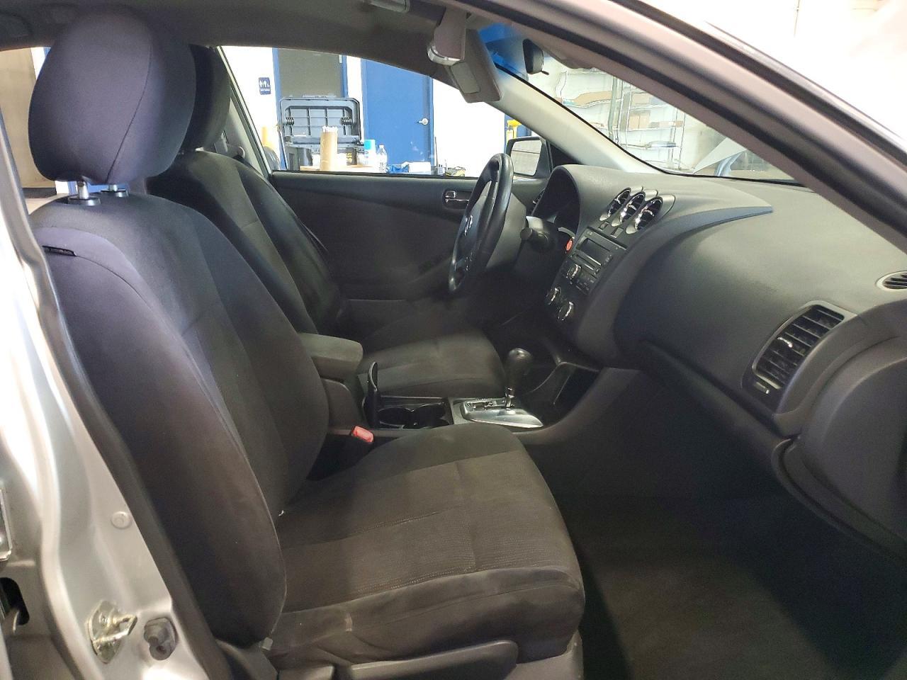 2012 NISSAN ALTIMA