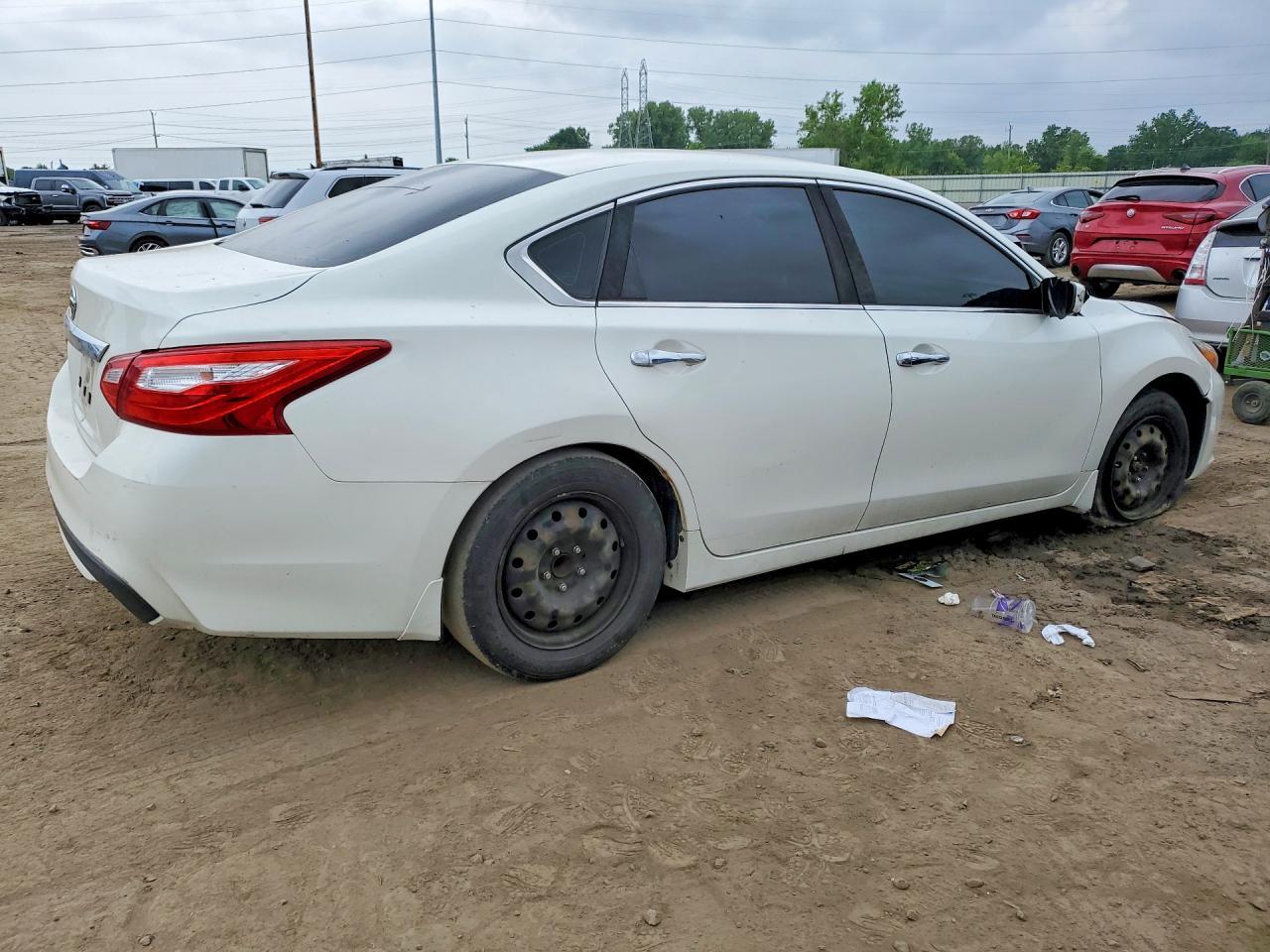 2016 NISSAN ALTIMA