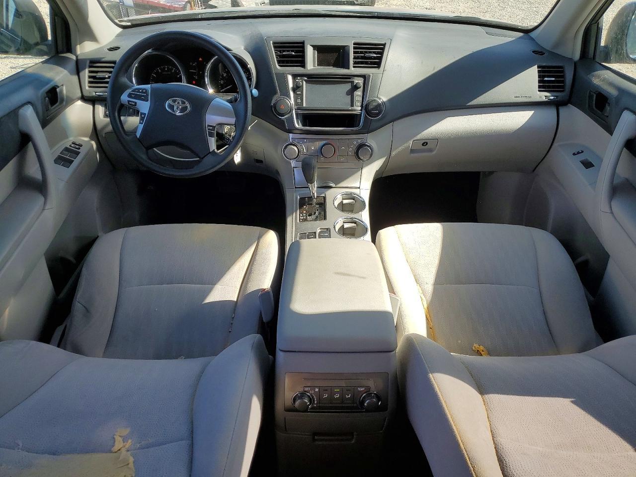 2013 TOYOTA HIGHLANDER