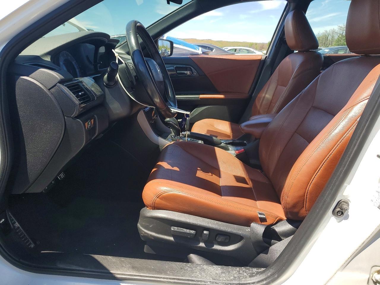2017 HONDA ACCORD