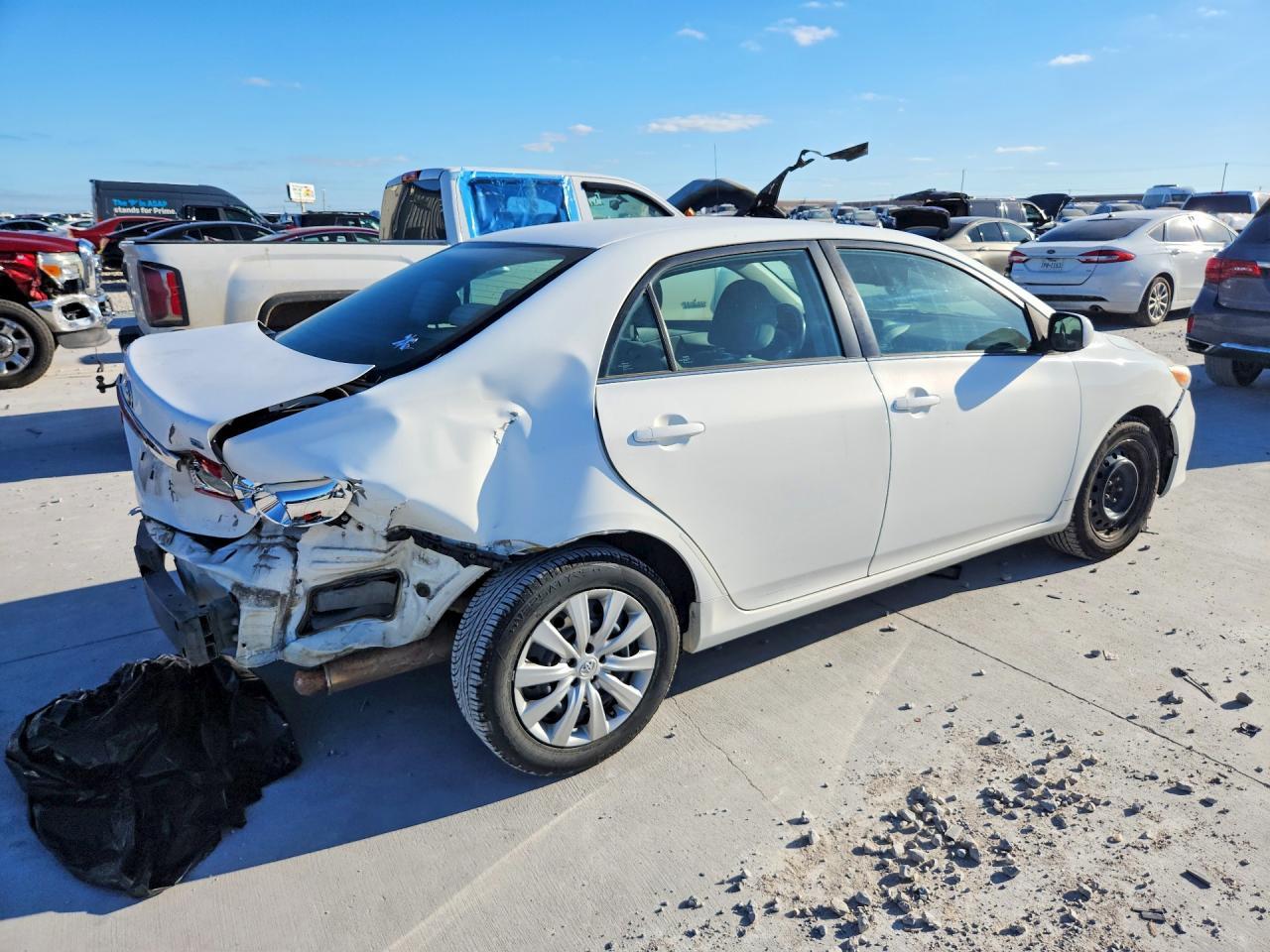 2013 TOYOTA COROLLA