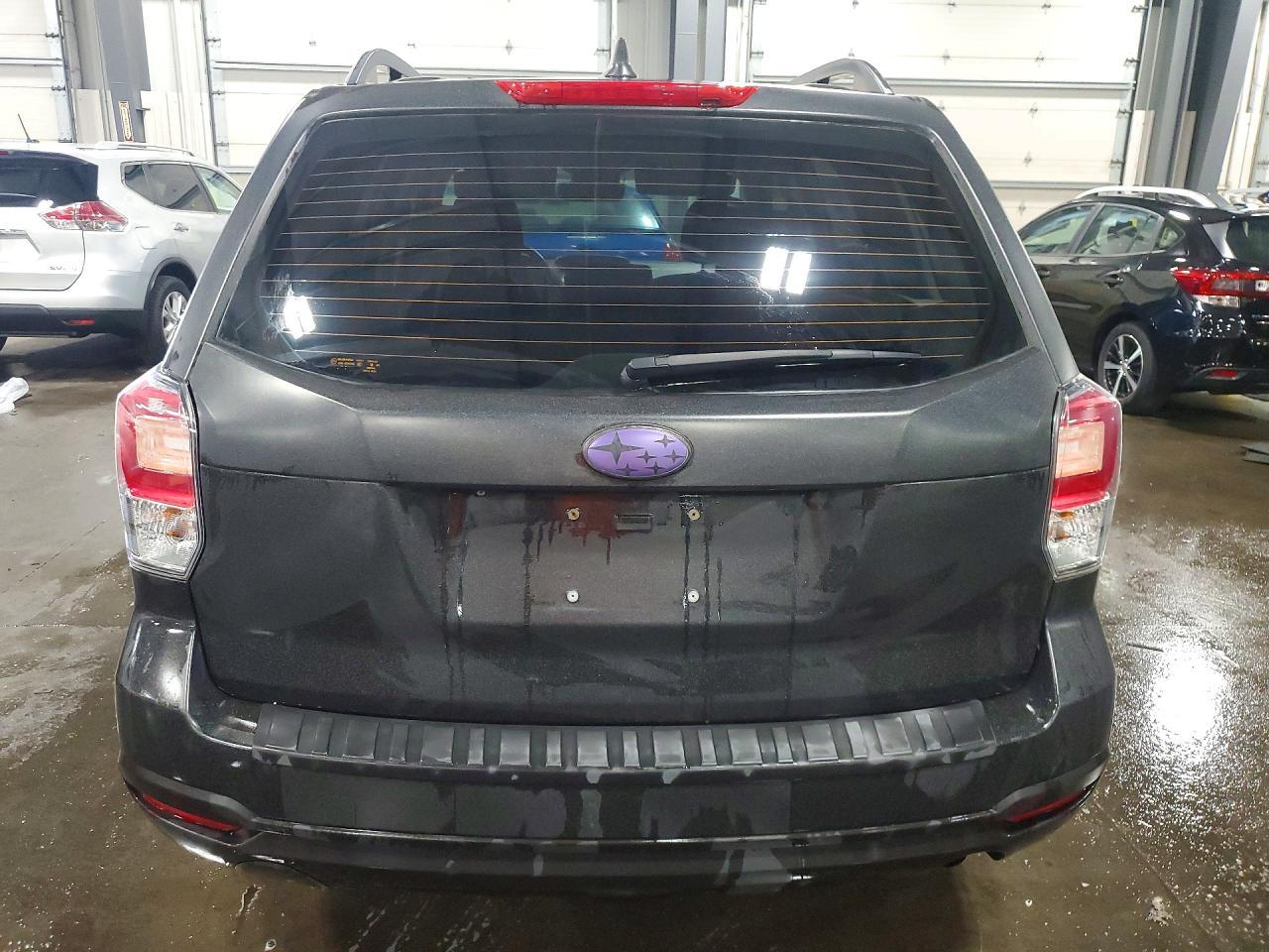 2017 SUBARU FORESTER
