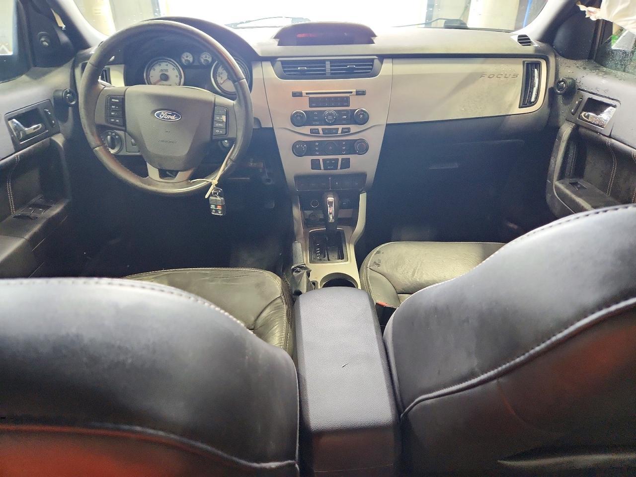 2010 FORD FOCUS