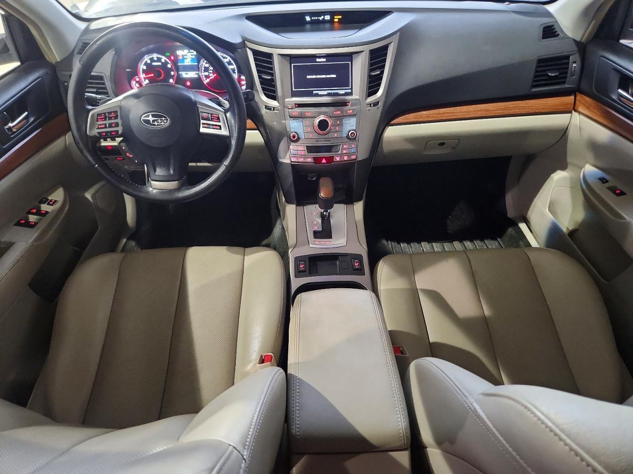 2013 SUBARU Outback