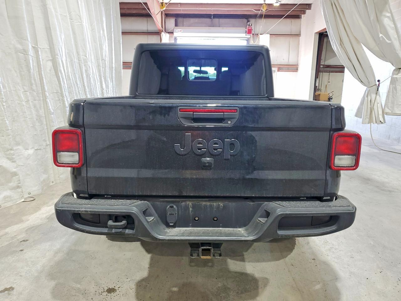 2022 JEEP Gladiator