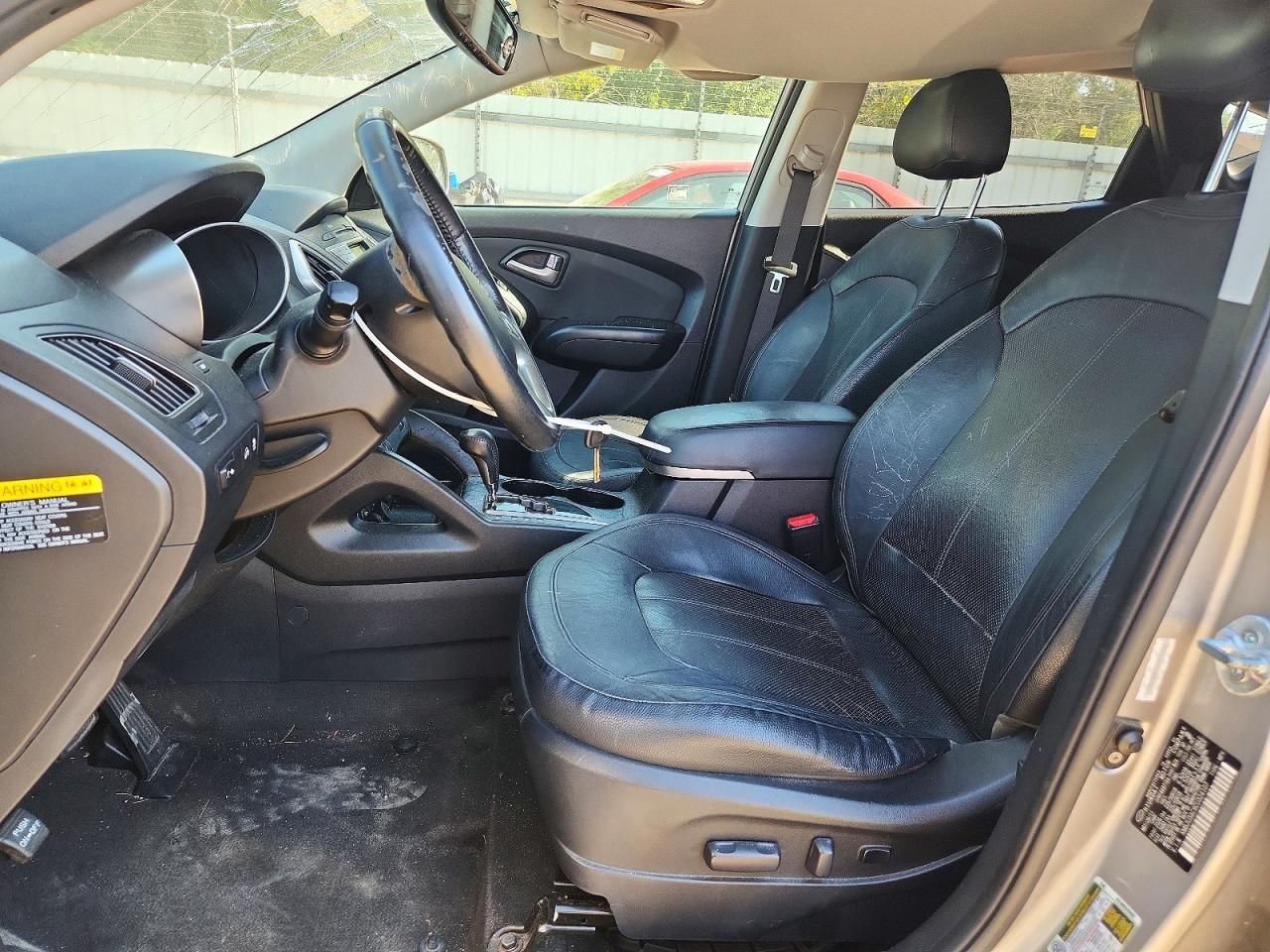 2012 HYUNDAI TUCSON