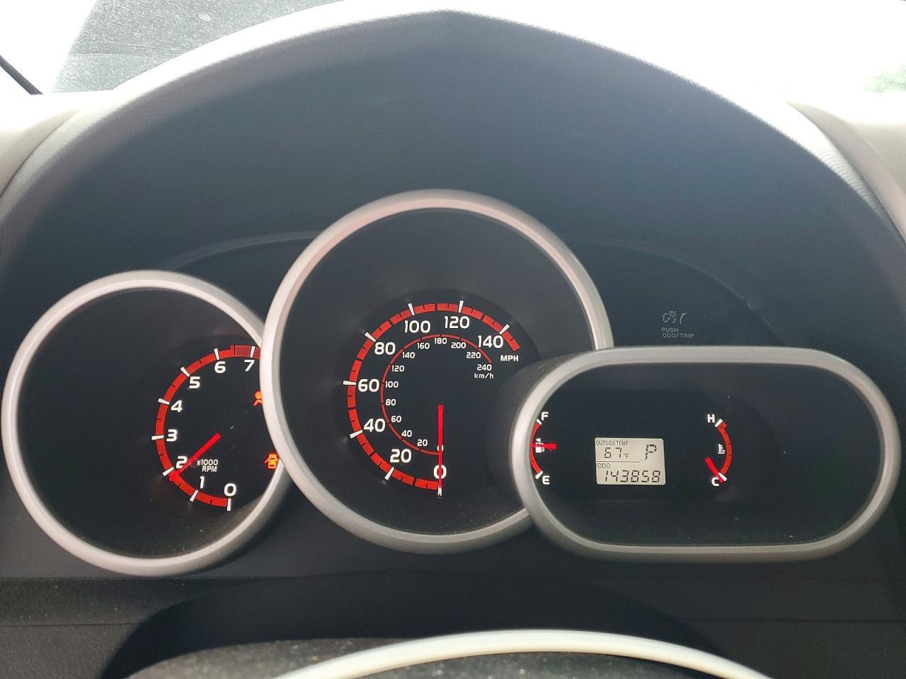 2010 TOYOTA COROLLA