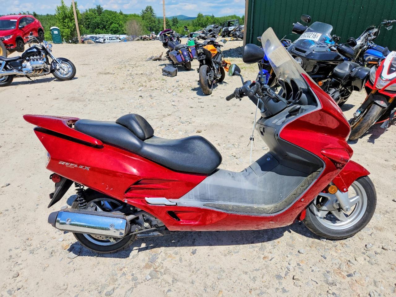 2002 HONDA NSS250