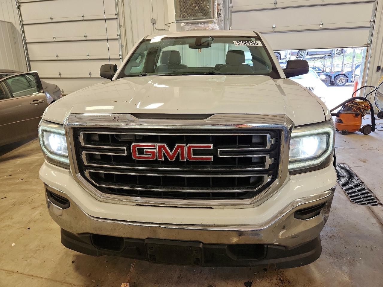 2016 GMC Sierra