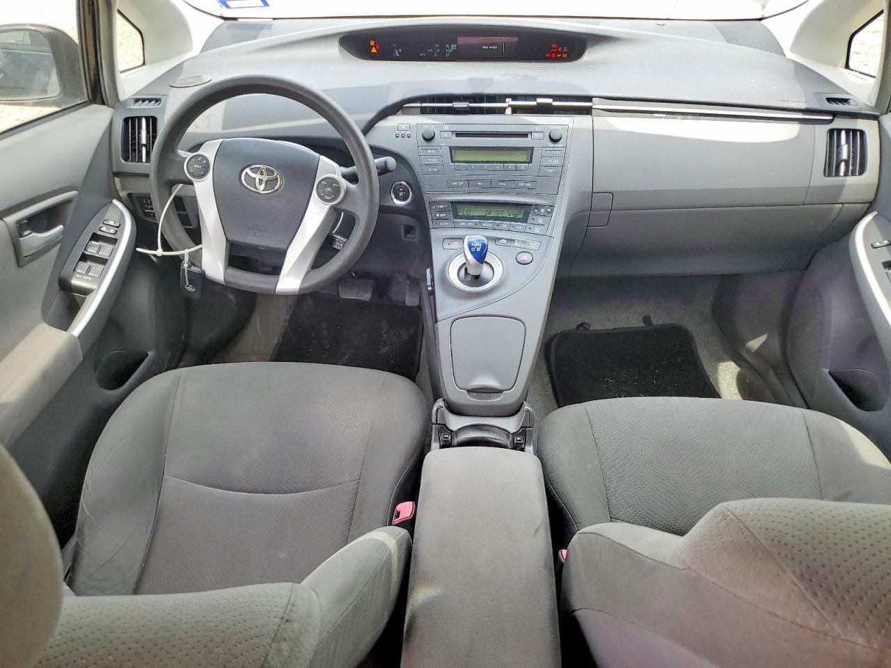 2010 TOYOTA PRIUS