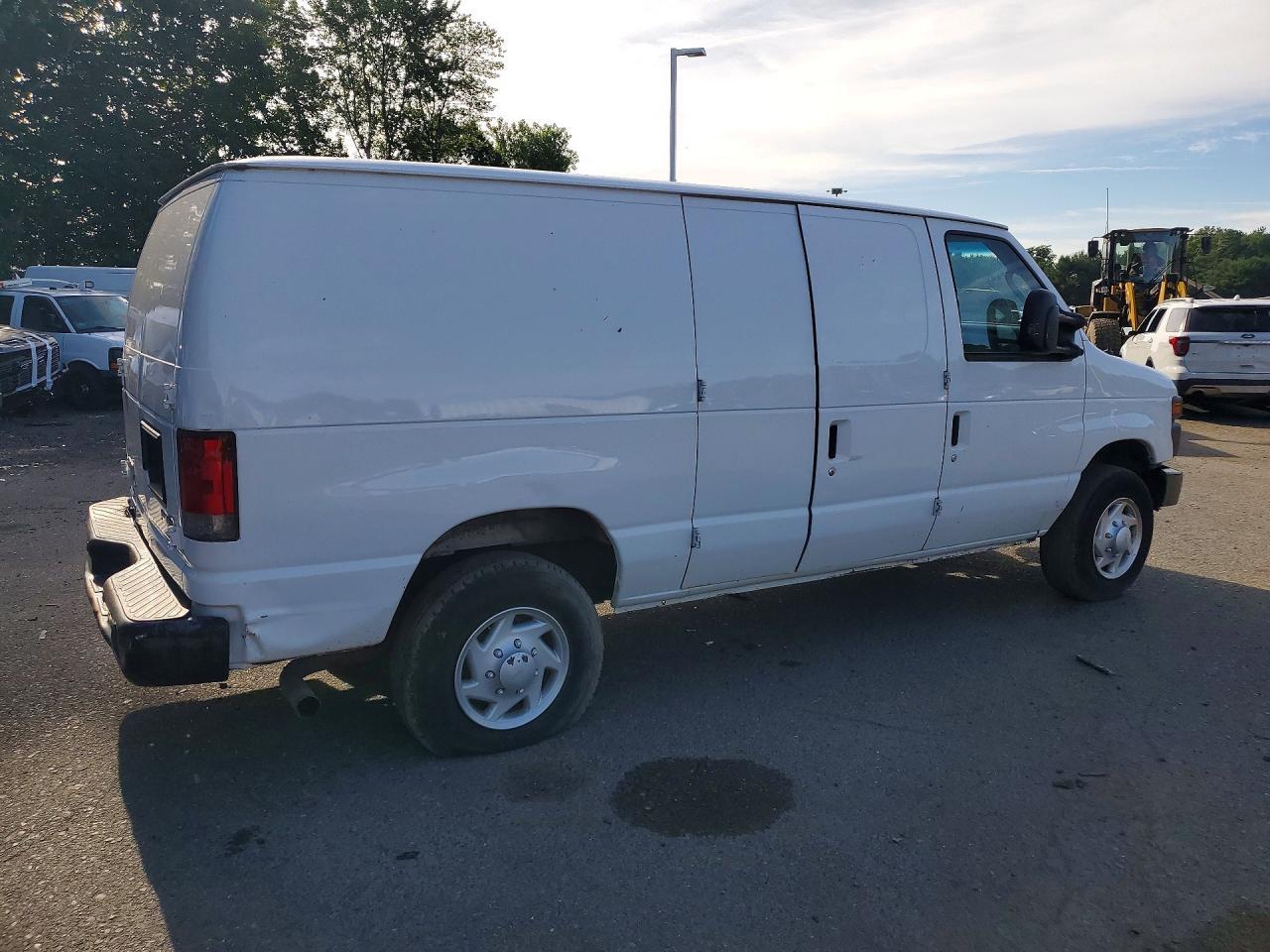 2013 FORD Econoline E350