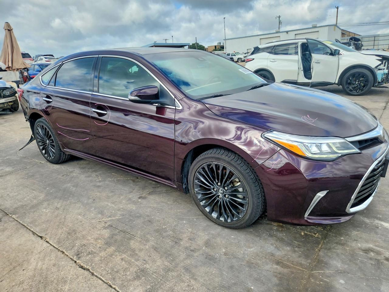 2017 TOYOTA Avalon