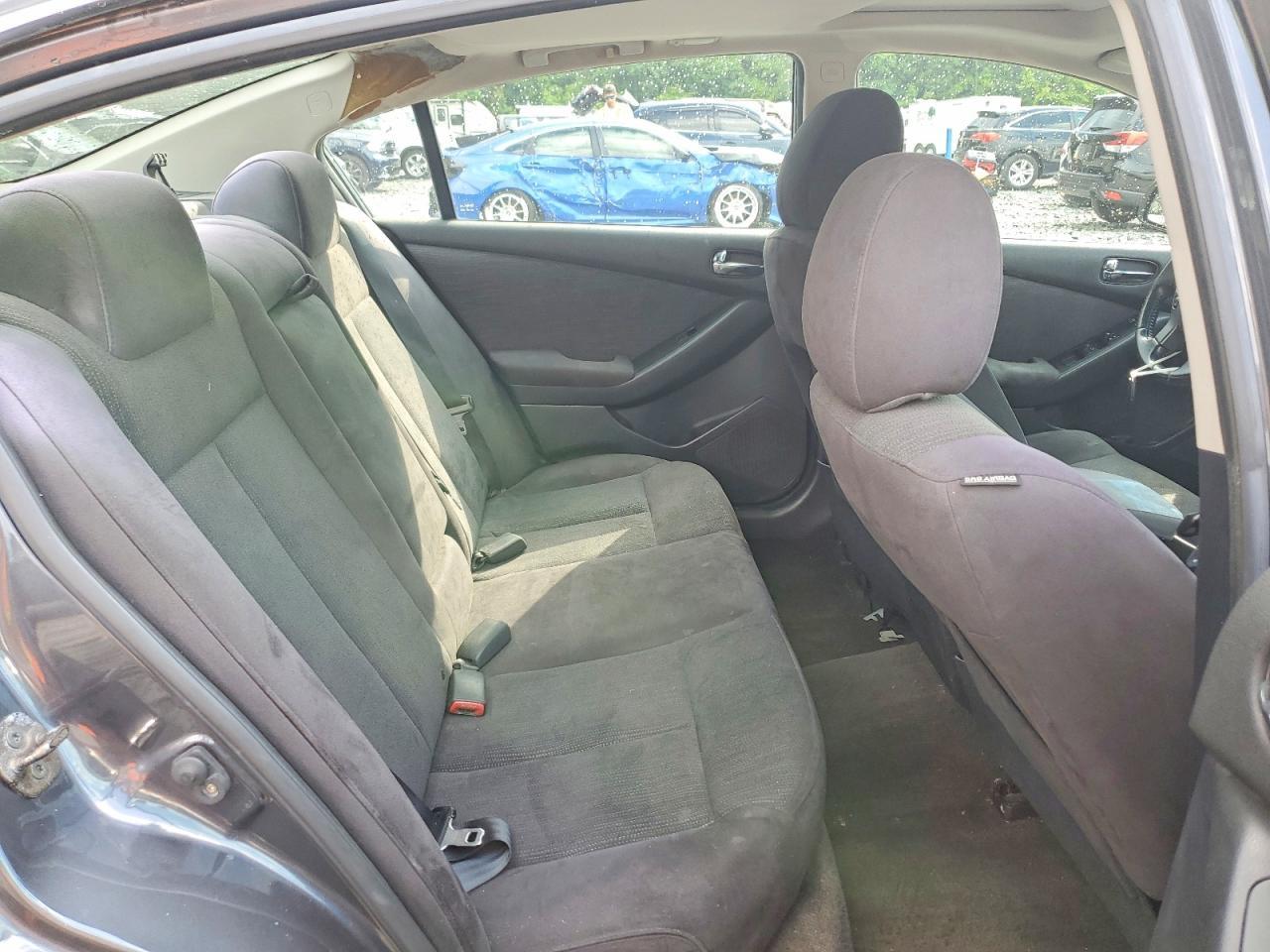 2010 NISSAN ALTIMA