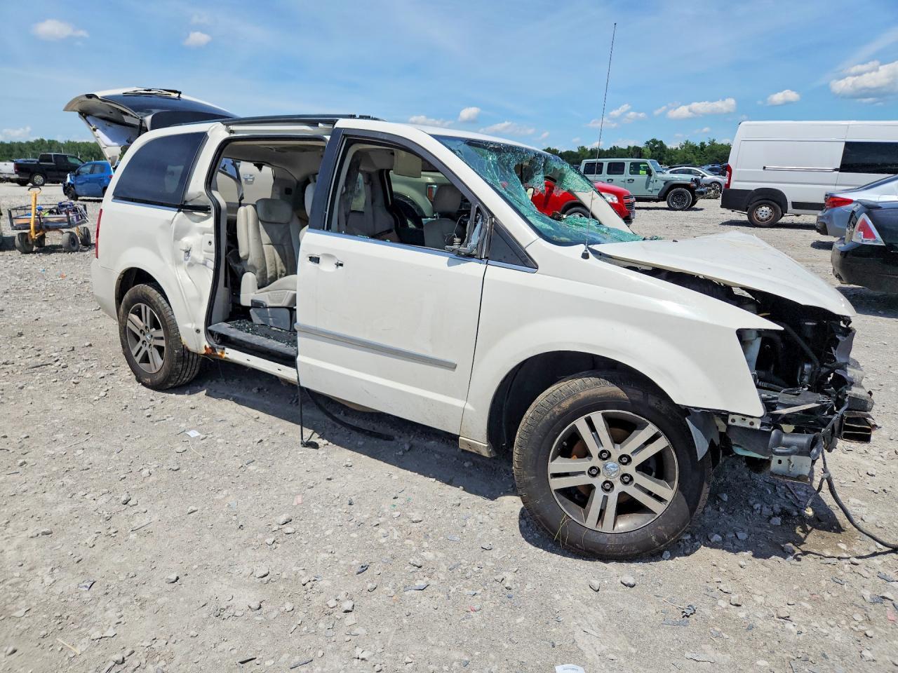 2010 DODGE GRAND CARAVAN