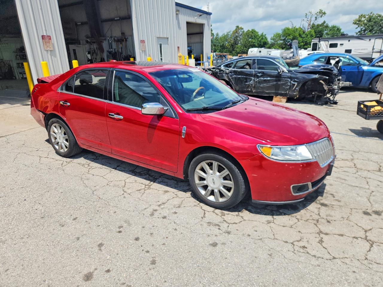 2012 LINCOLN MKZ