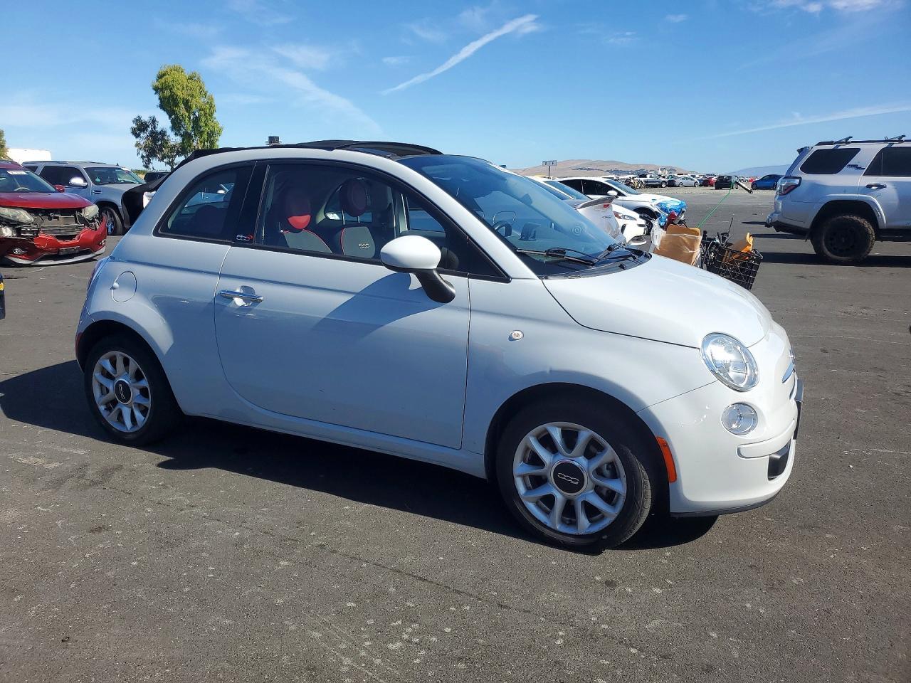 2017 FIAT 500