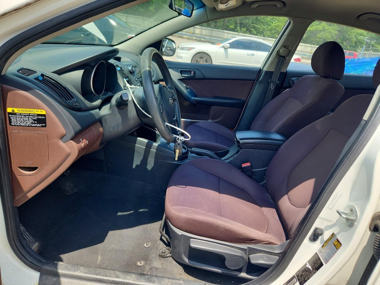 2010 KIA FORTE