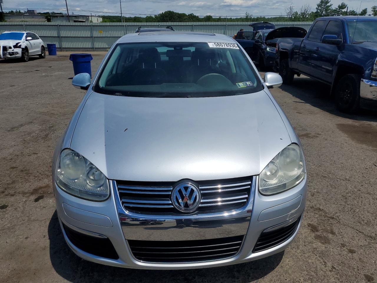 2005 VOLKSWAGEN JETTA