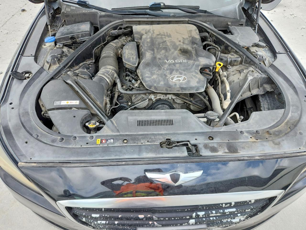 2015 HYUNDAI GENESIS